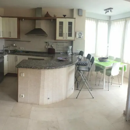 Апартаменты Apartamento Skol V *