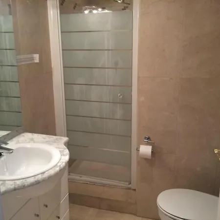 Апартаменты Apartamento Skol V *